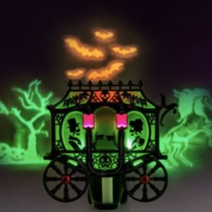 Bath & Body works creepy carriage plug in